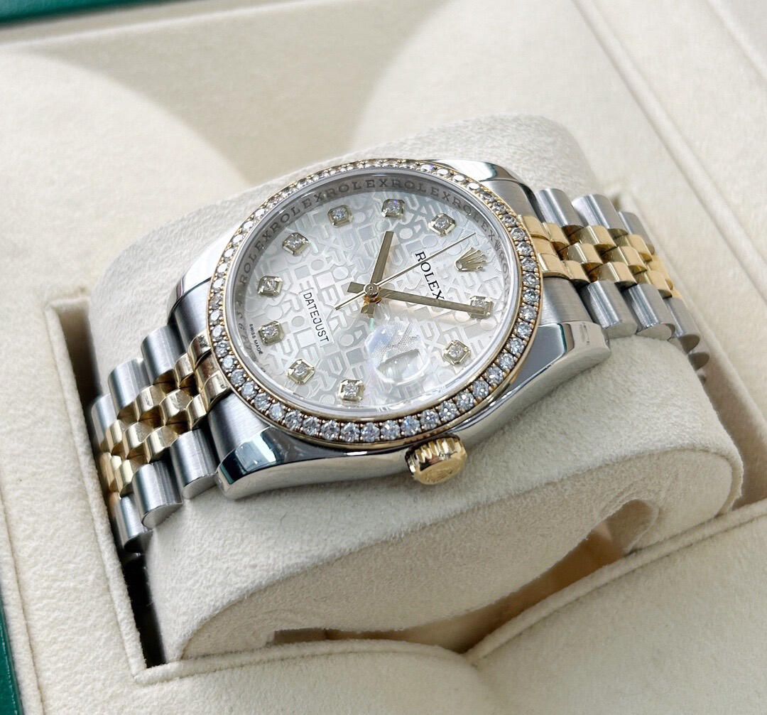 Ca*t*er watch