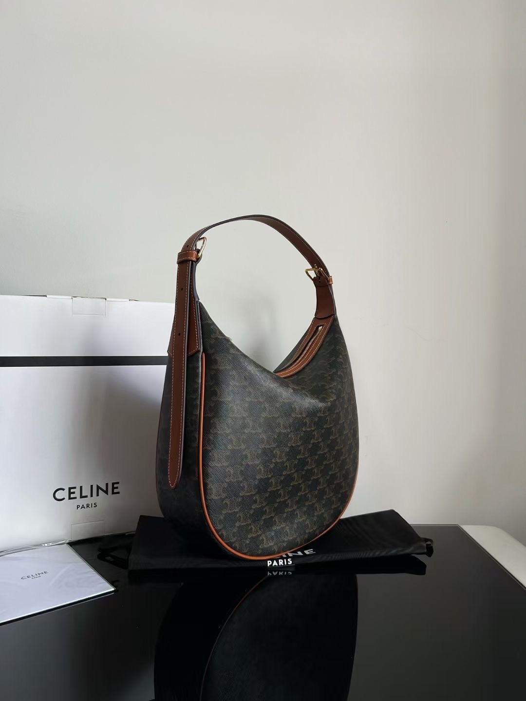 Ce**e hobo underarm bag -30 x 28.5 x 8cm