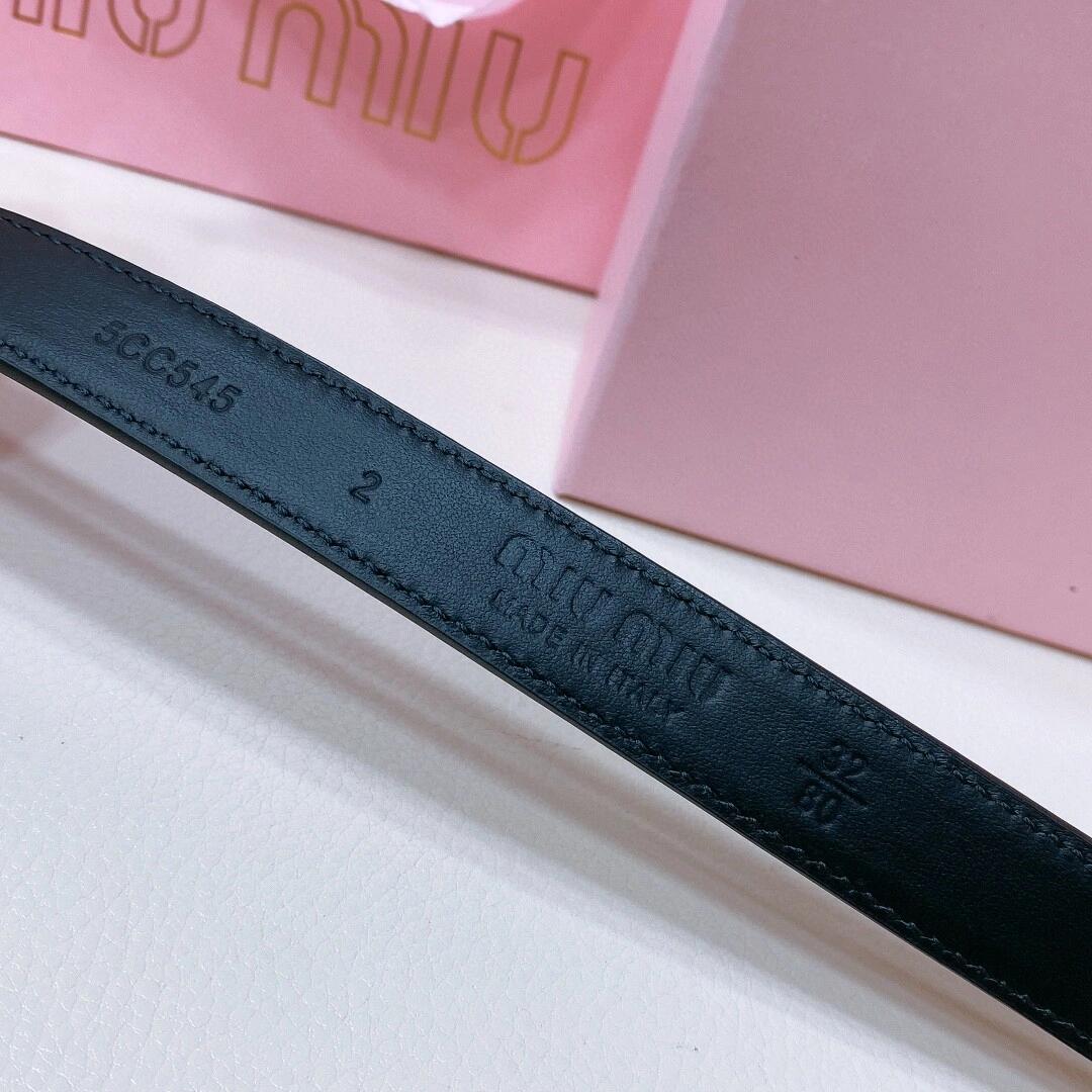 M1um1u belt
