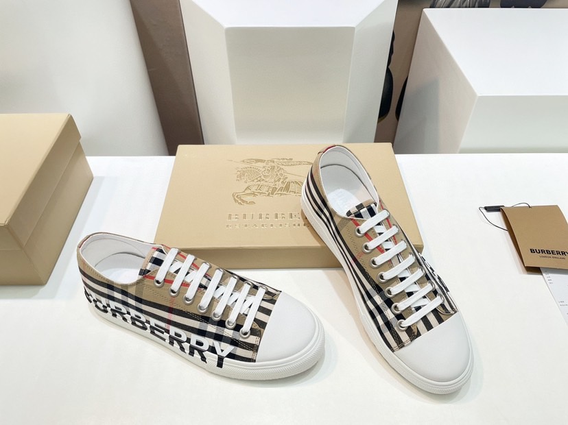 Bv*b*rry sneakers