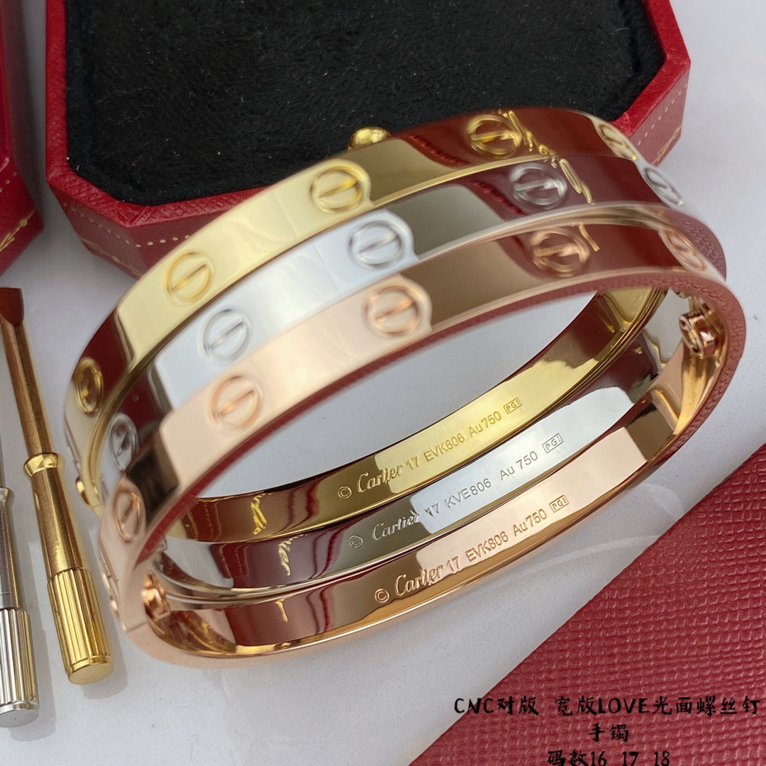 Ca*t*er bracelet