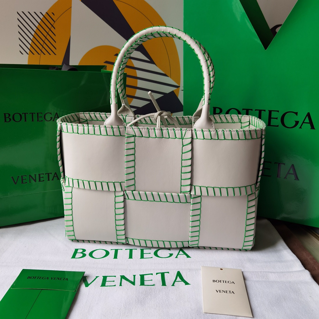 B0tte*a arco tote-30x20x11.5cm