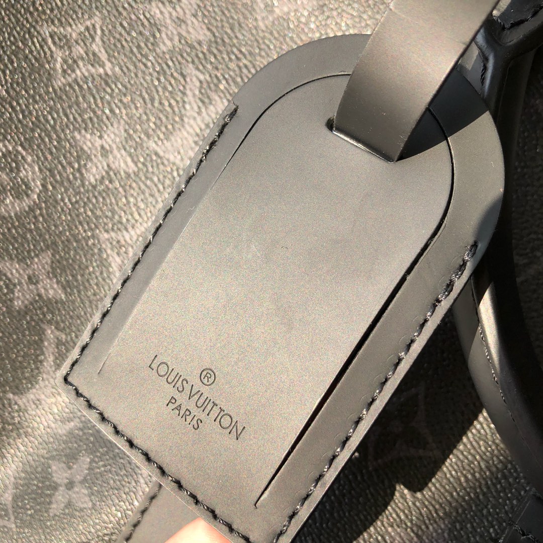 l0*is V*t0n keepall