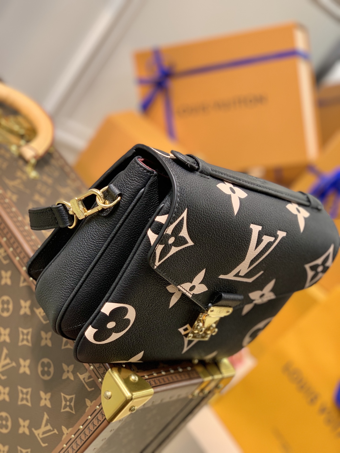 l0*is V*t0n pochette metis handbags-25*19*7cm