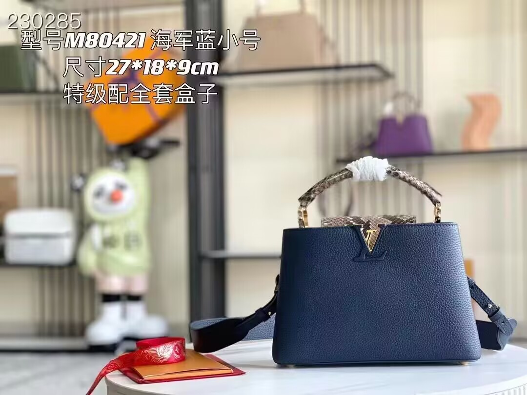 l0*is V*t0n capucines handlebag(navy blue color)