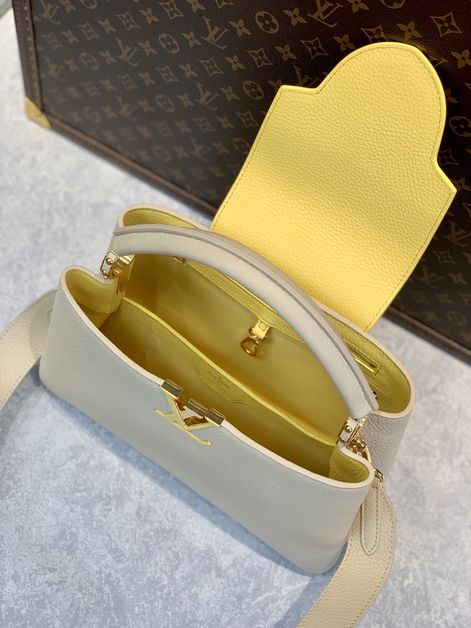 l0*is V*t0n capucines bag-31.5*20*11cm