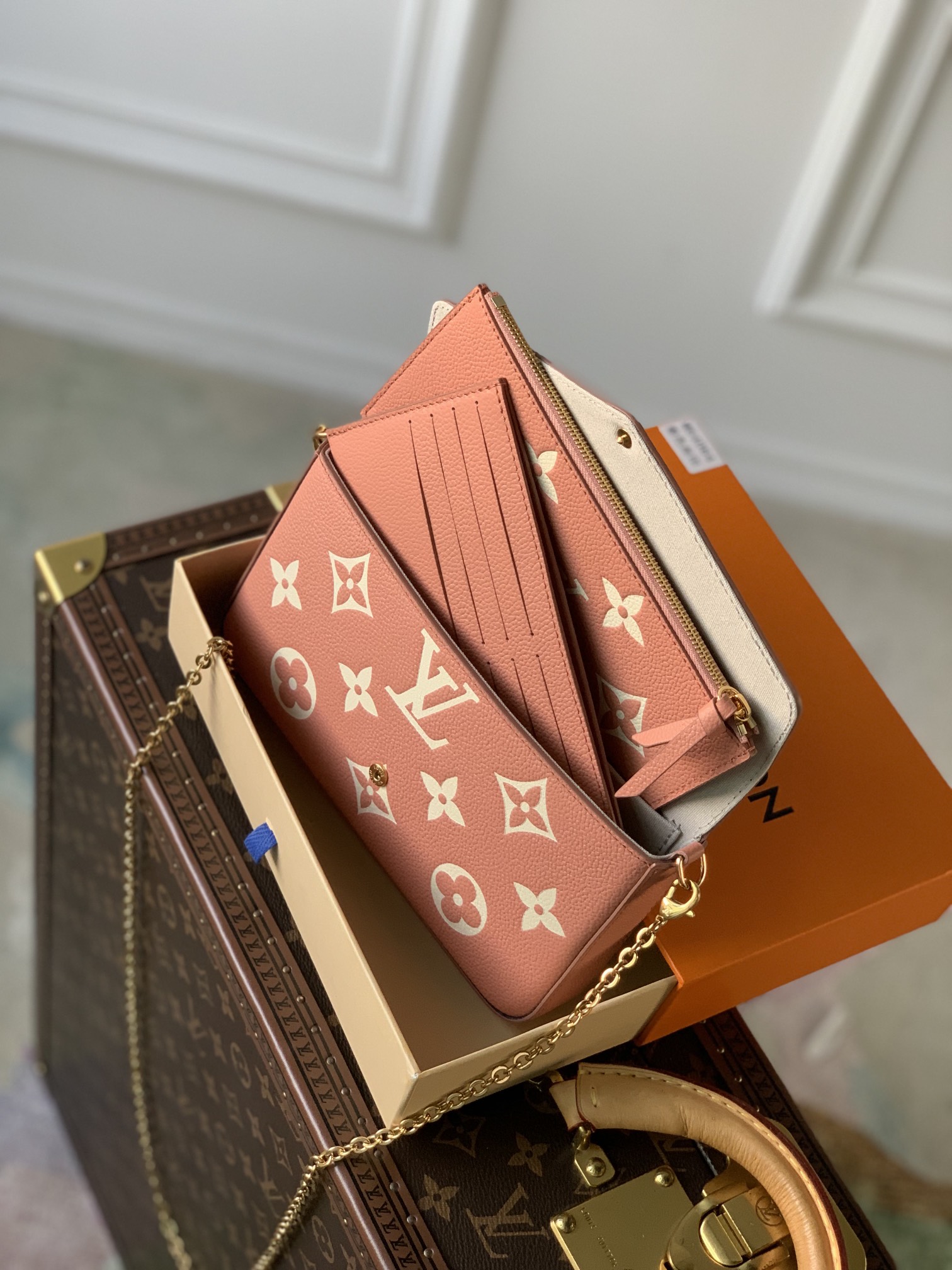 l0*is V*t0n pochette félicie-m61276-21*11* 2cm