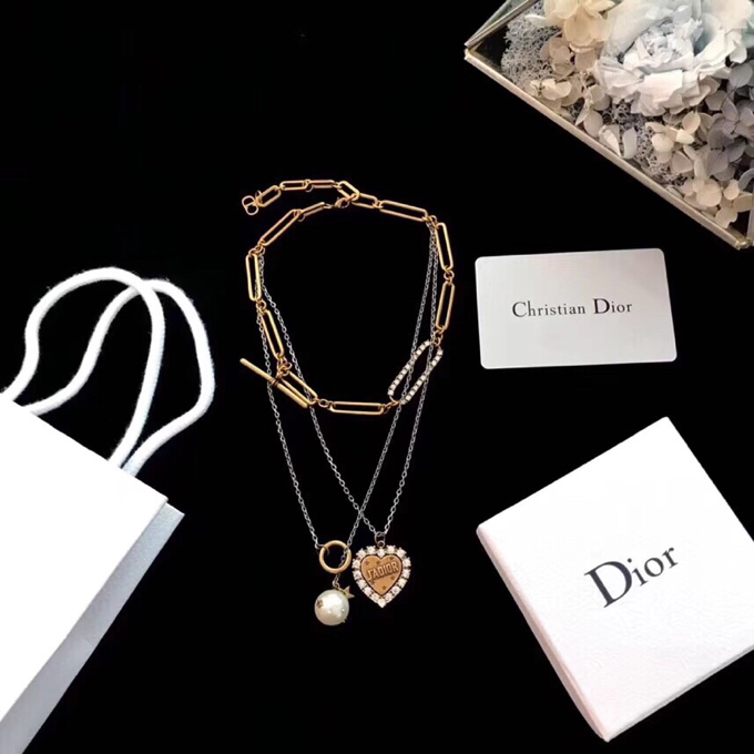 D*or necklace