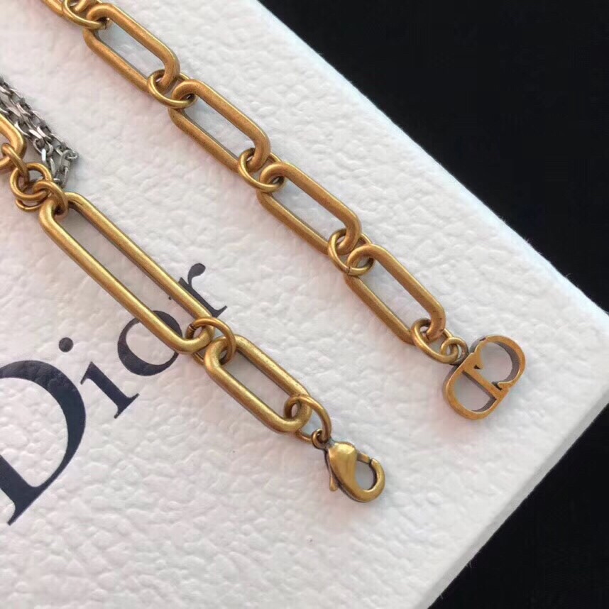 D*or necklace