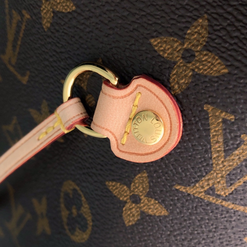 l0*is V*t0n neverfull gm (rose red inside) -40*33*20cm