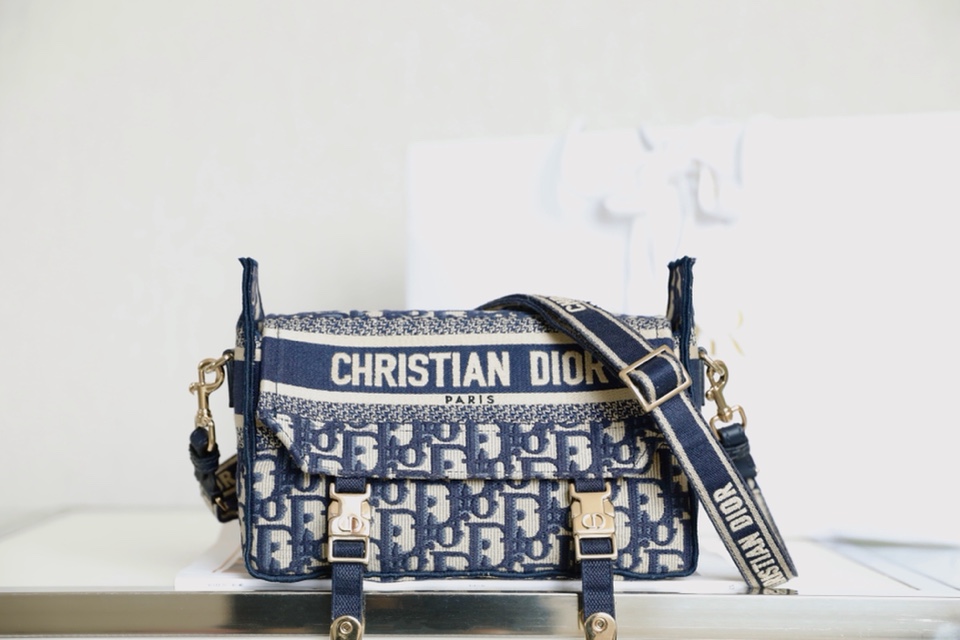 D*or camp bag-23×15×8cm