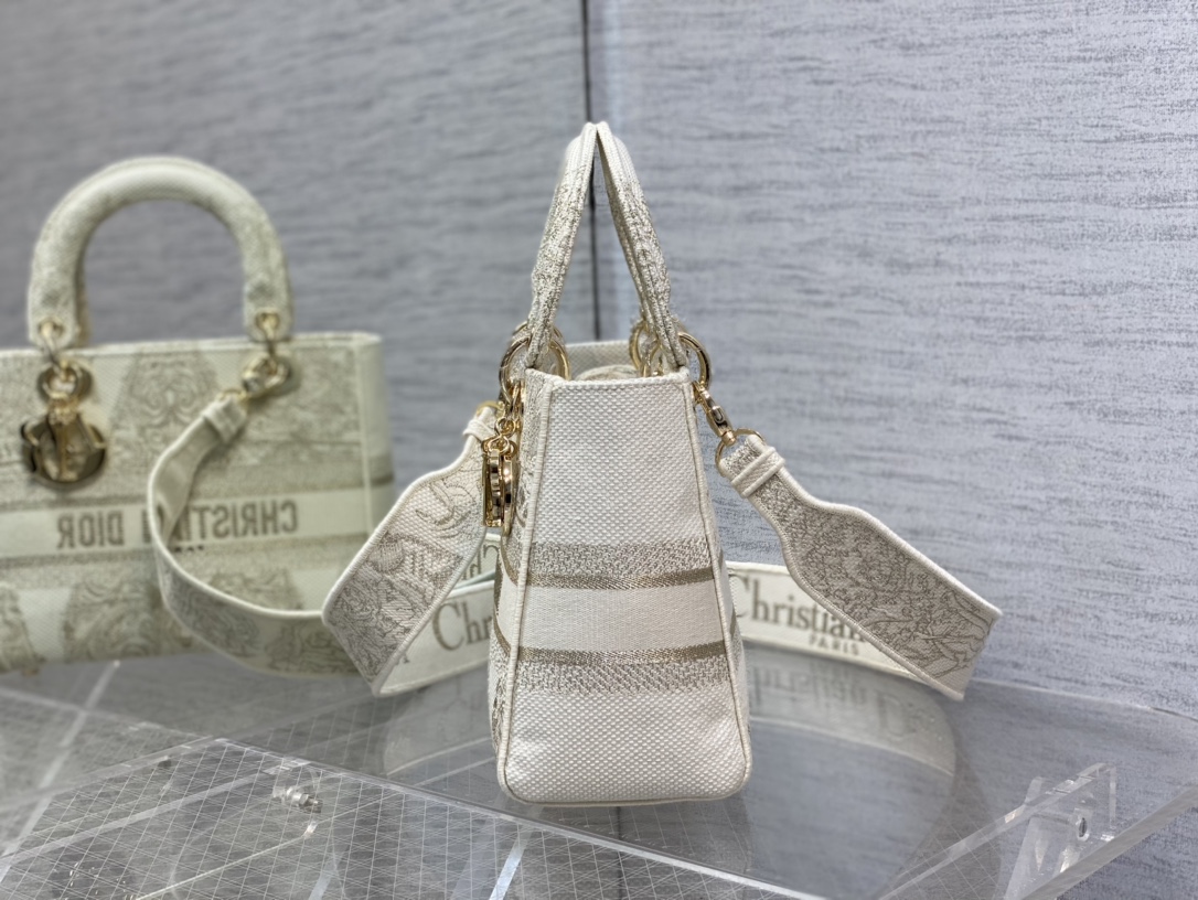 lady D*or handle bag-24cm