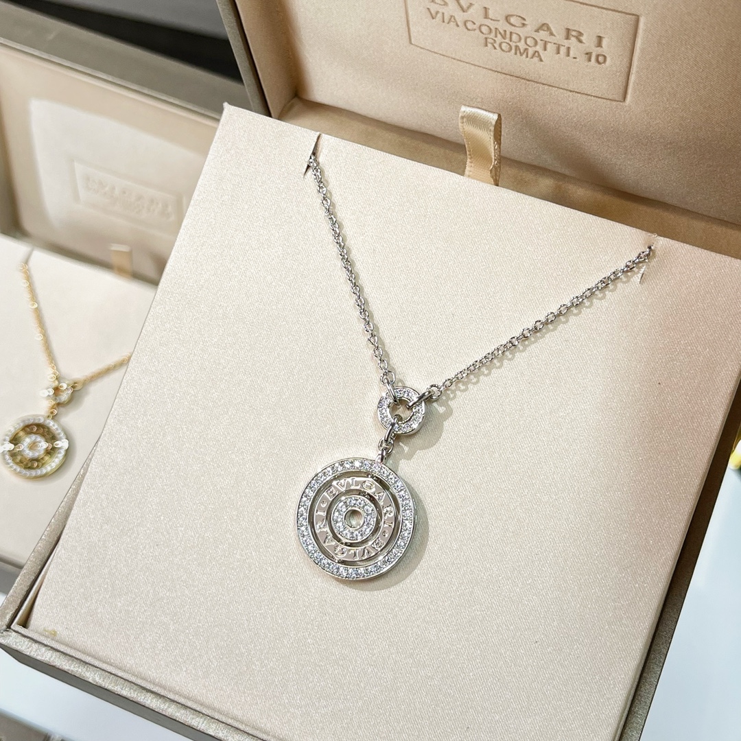 B*l*ai necklace