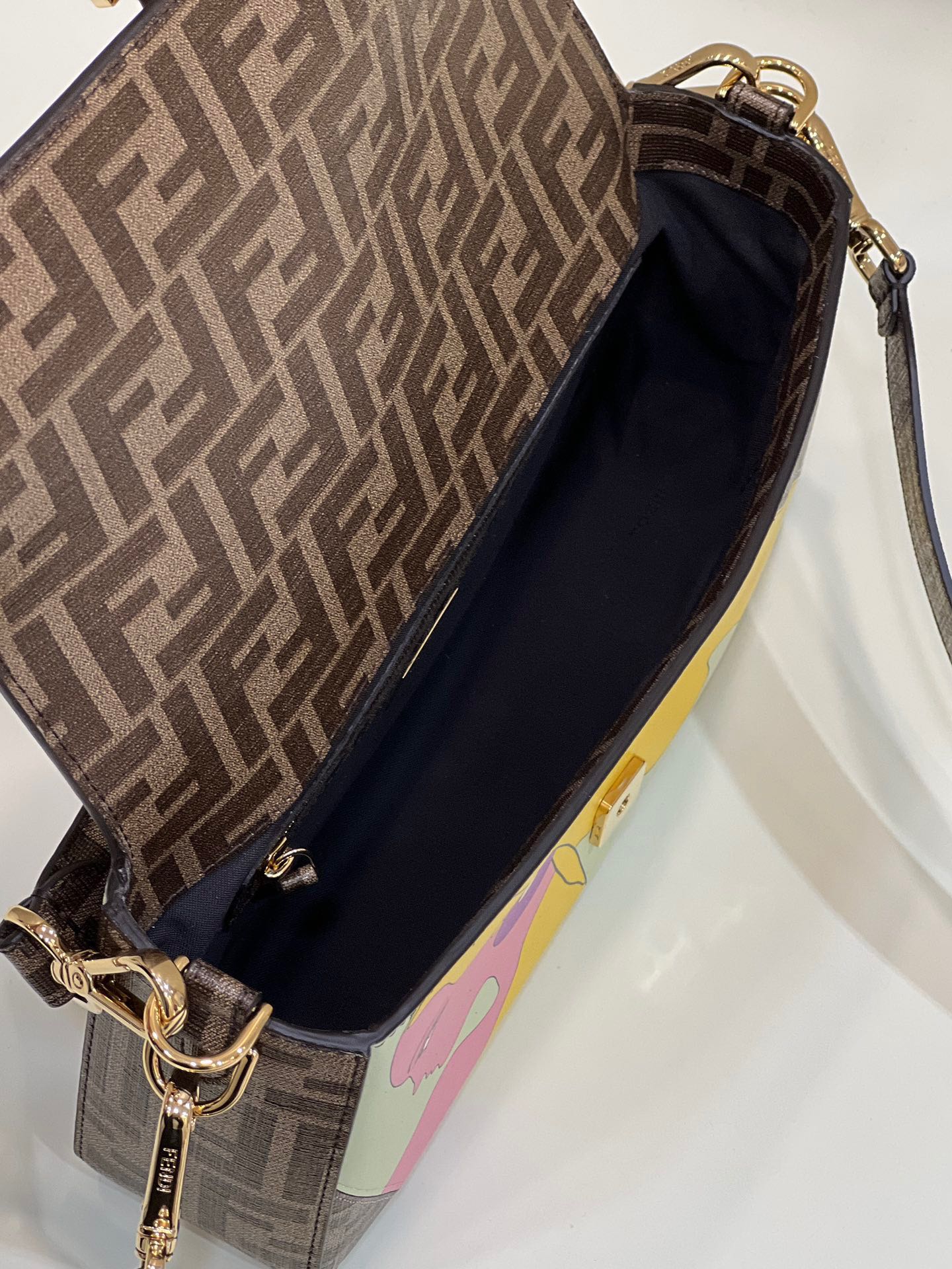 F**di baguette bag-28*6*13.5cm