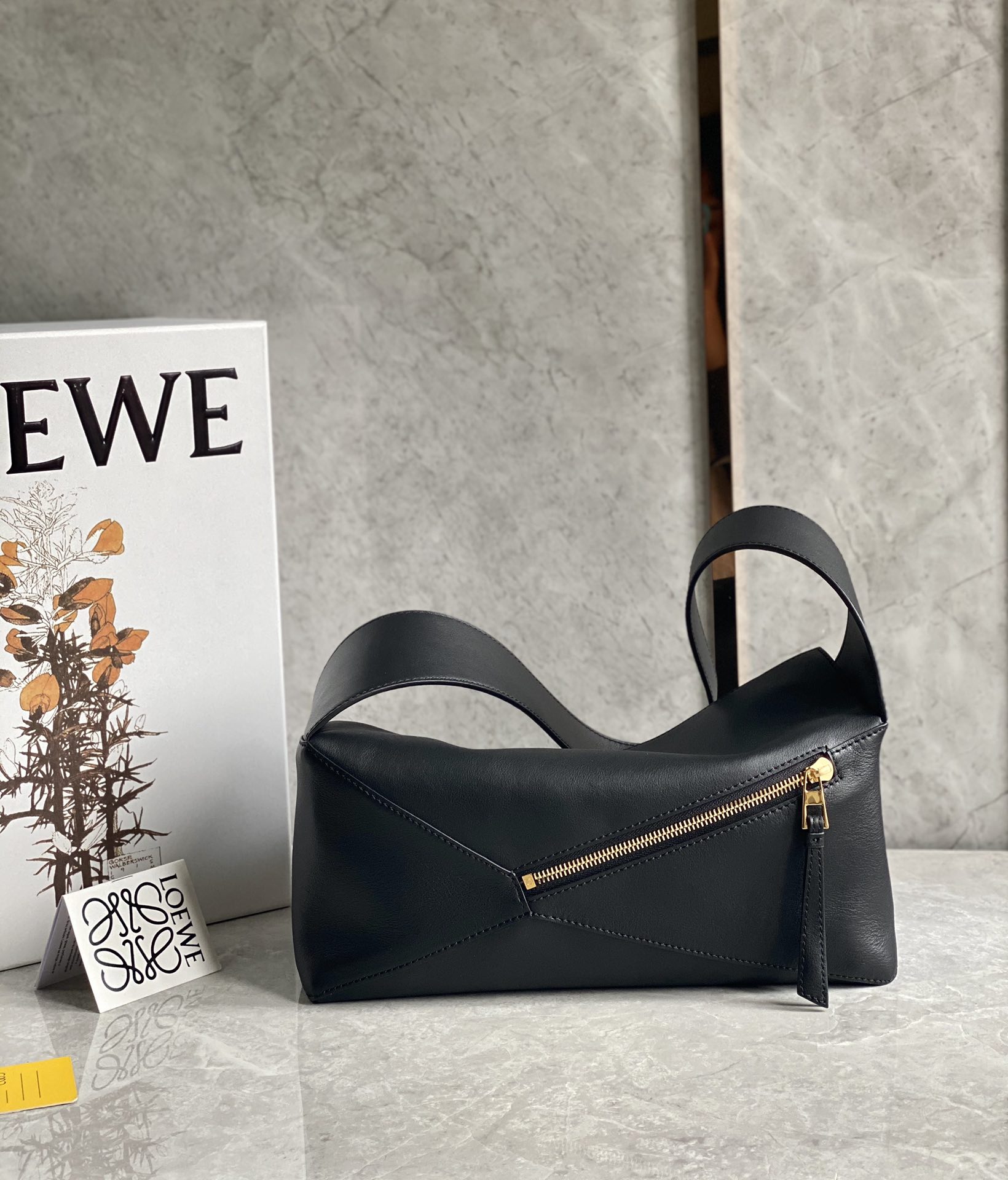 L0ew* puzzle medium bag-29*18*12cm