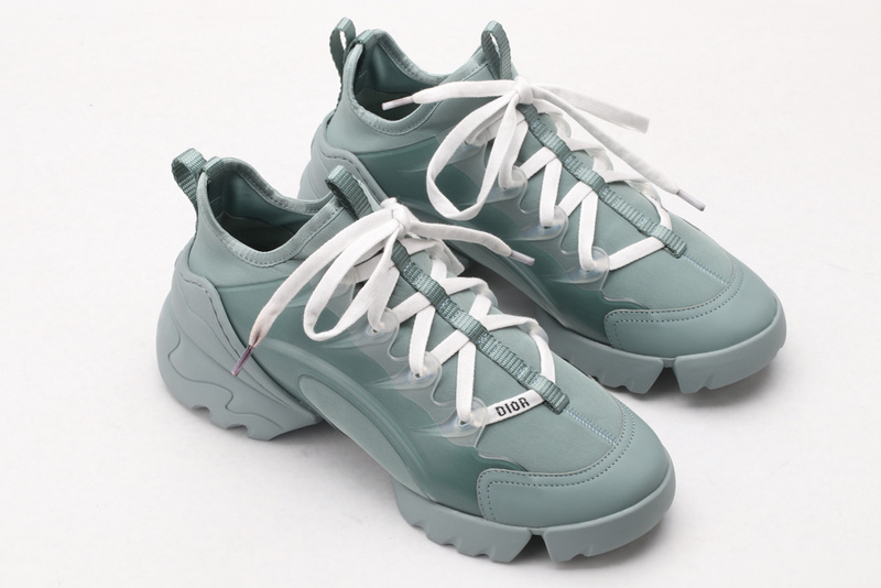 D*or sports sneakers