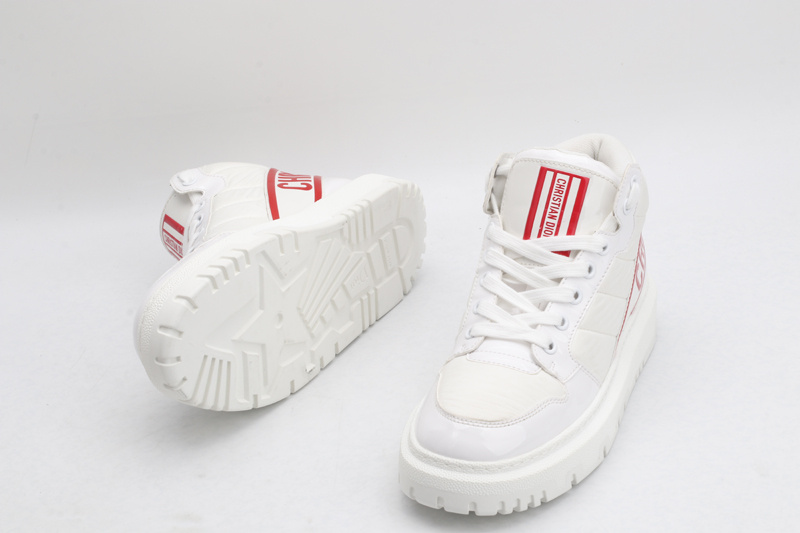 D*or high-top sneakers