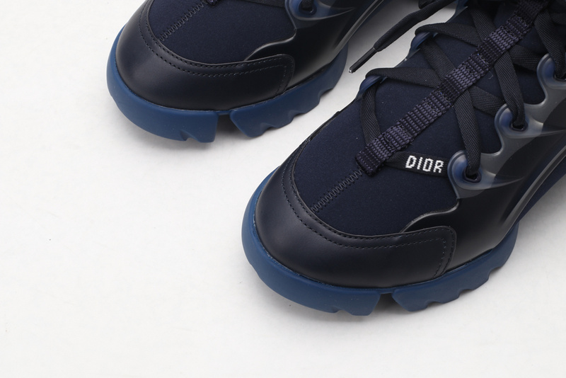 D*or sports sneakers