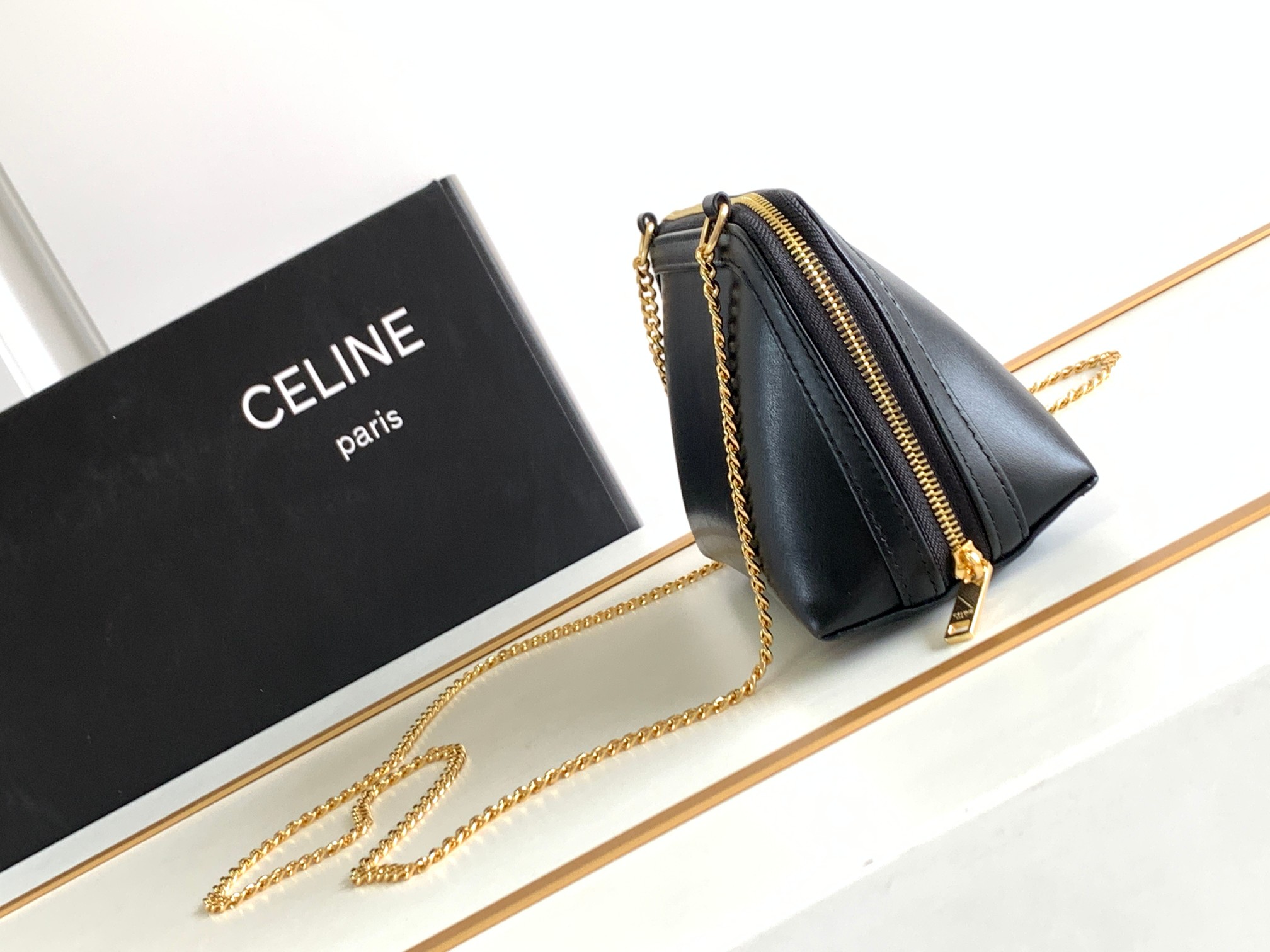 Celin Triomphe Shell Bag-16 X 11X 8CM