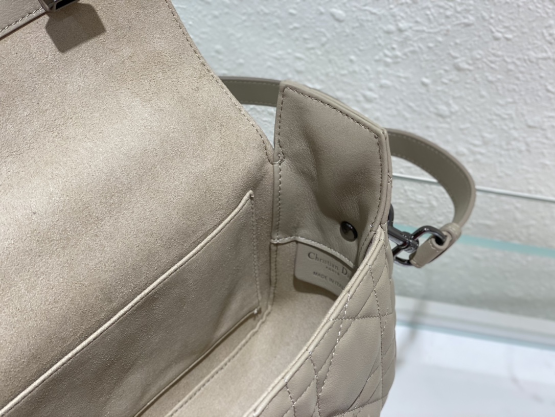 D*or camp bag-23×15×8cm