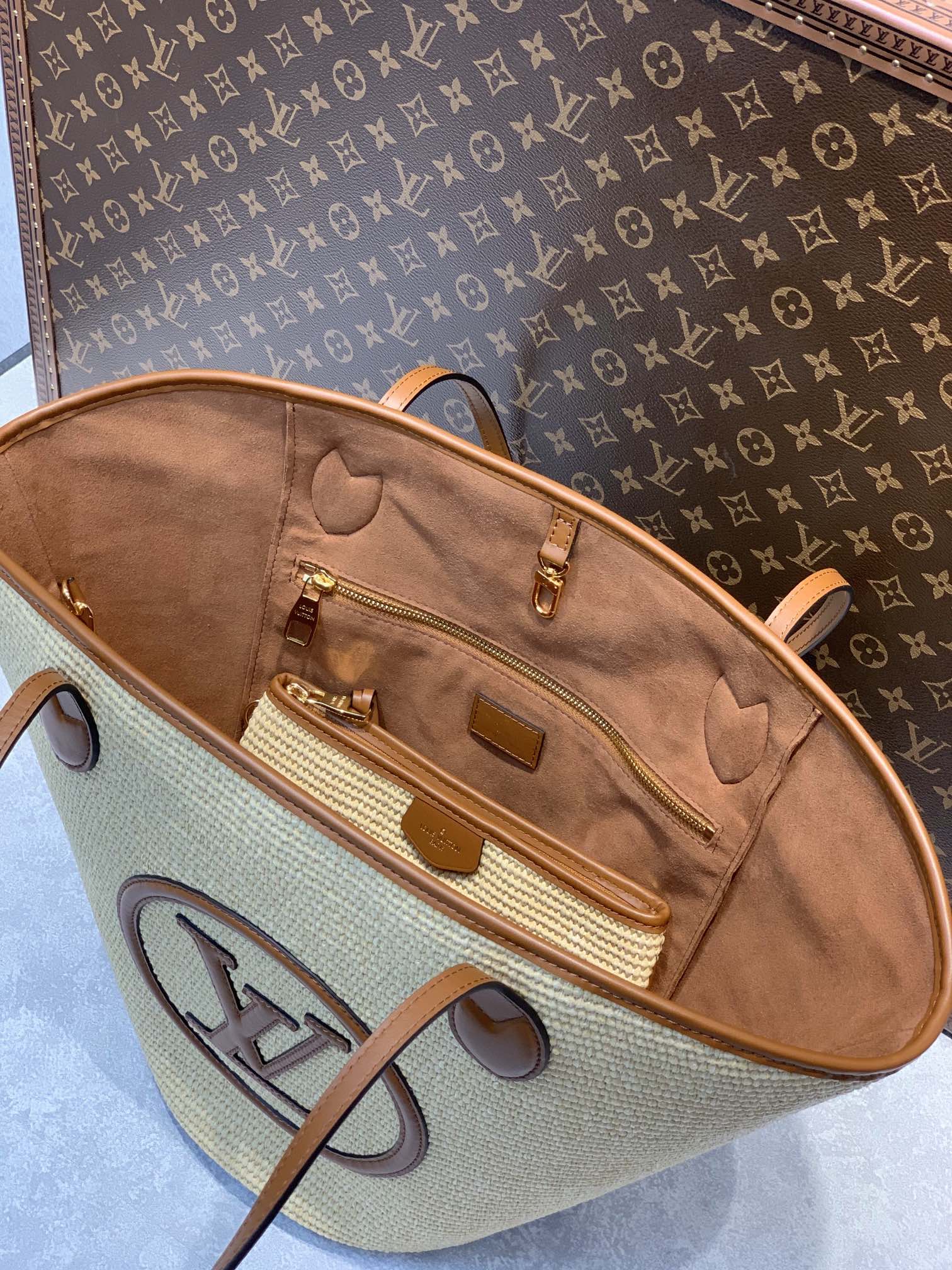 l0*is V*t0n tote-57*34*18cm