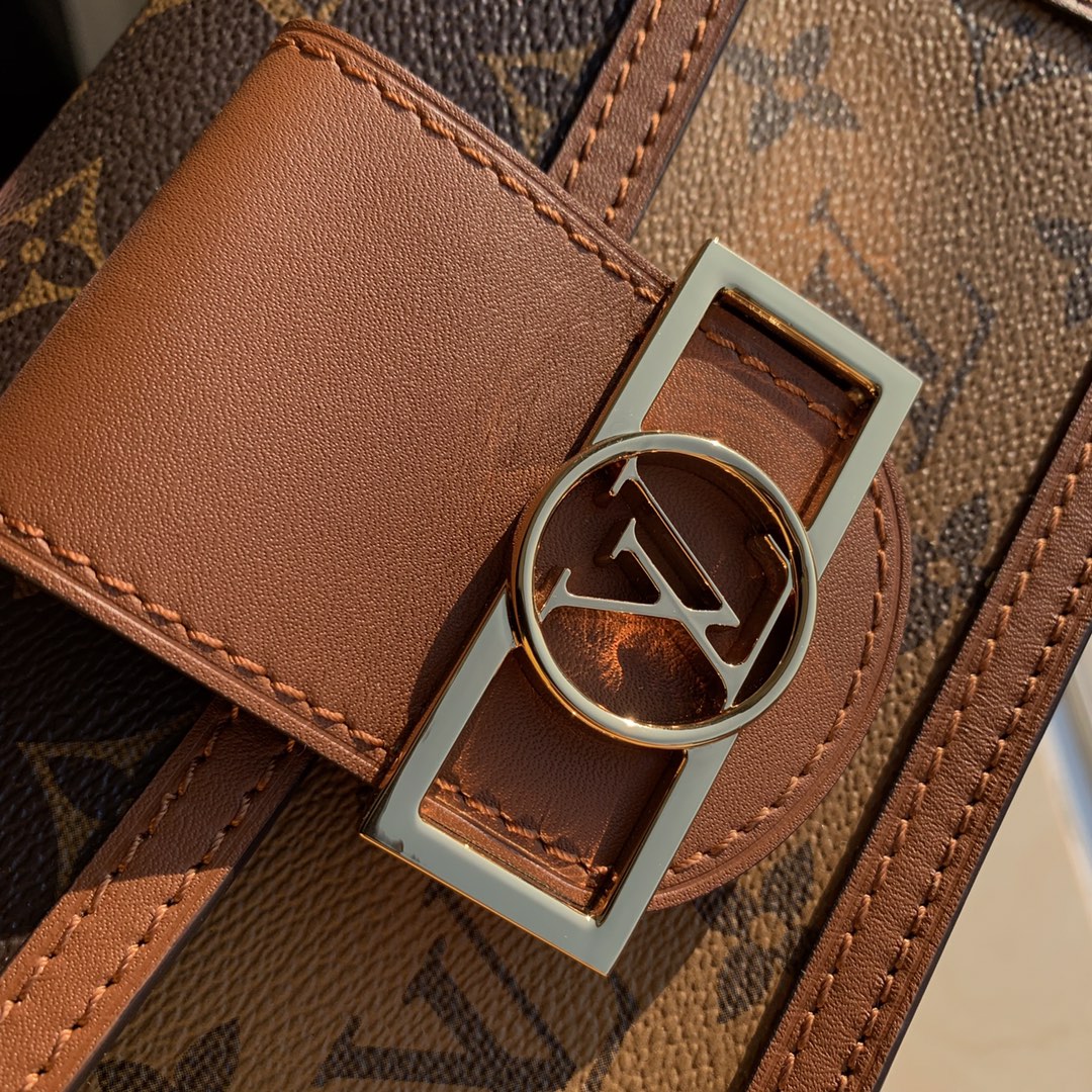 l0*is V*t0n mini dauphine bag-19*12*5cm