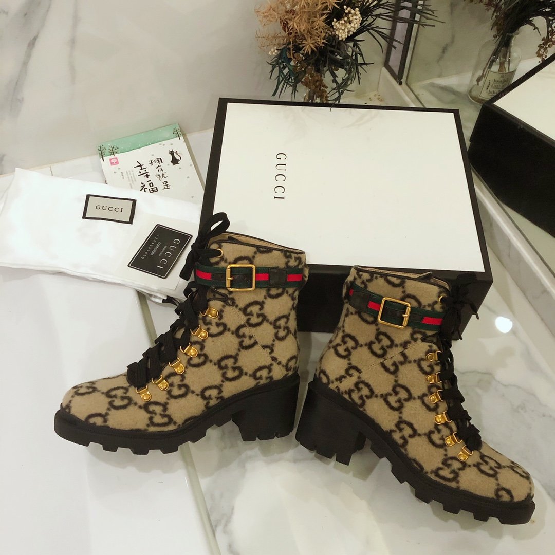 G*u*i boots
