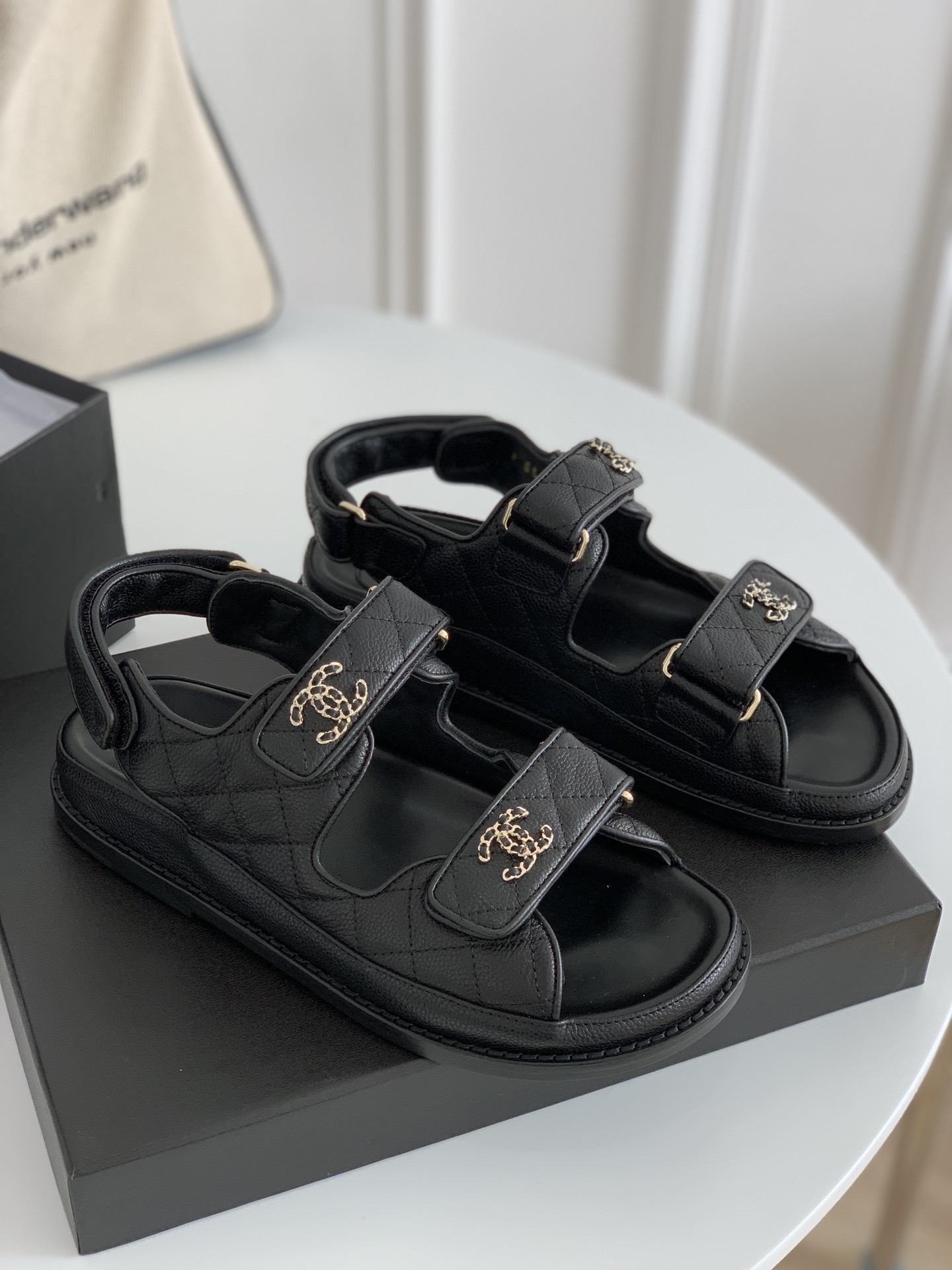 Ch@nel 21ss Sandals