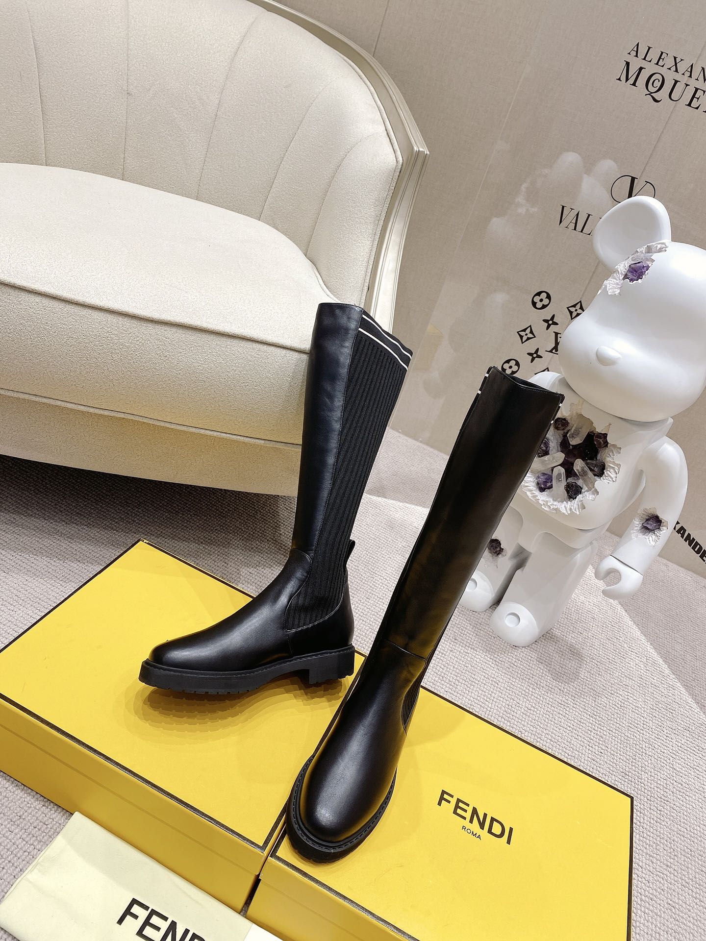 F**di boots