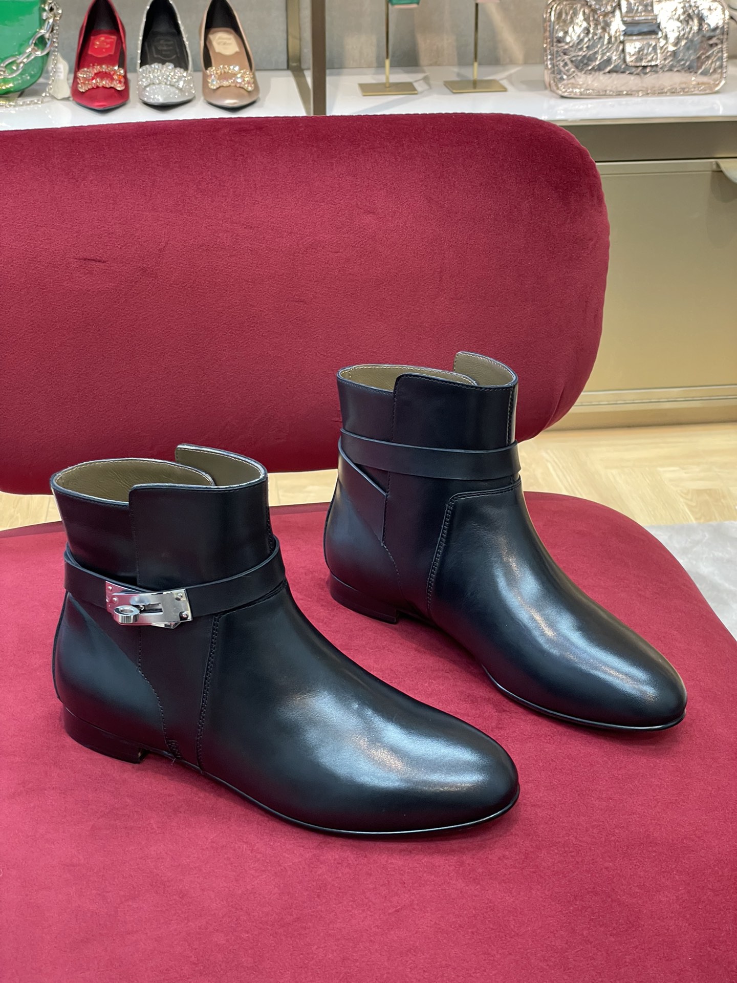 H**mes boots