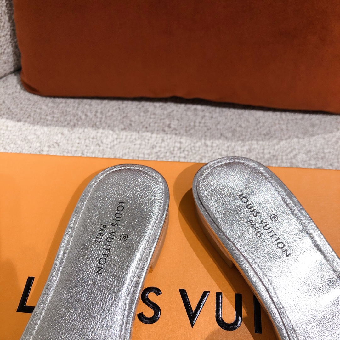 l0*is V*t0n slides