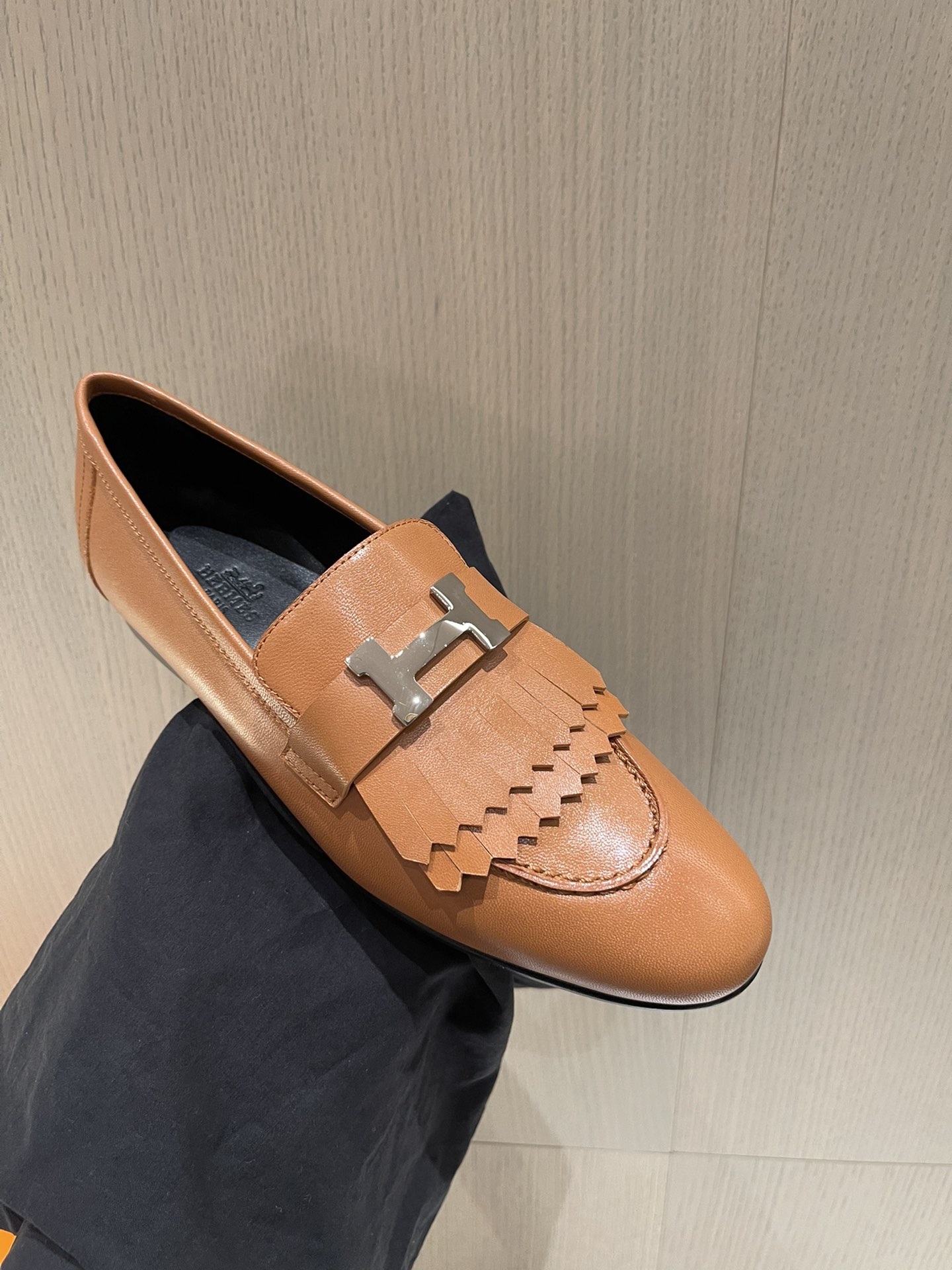 H**mes loafers(eu35-eu40)