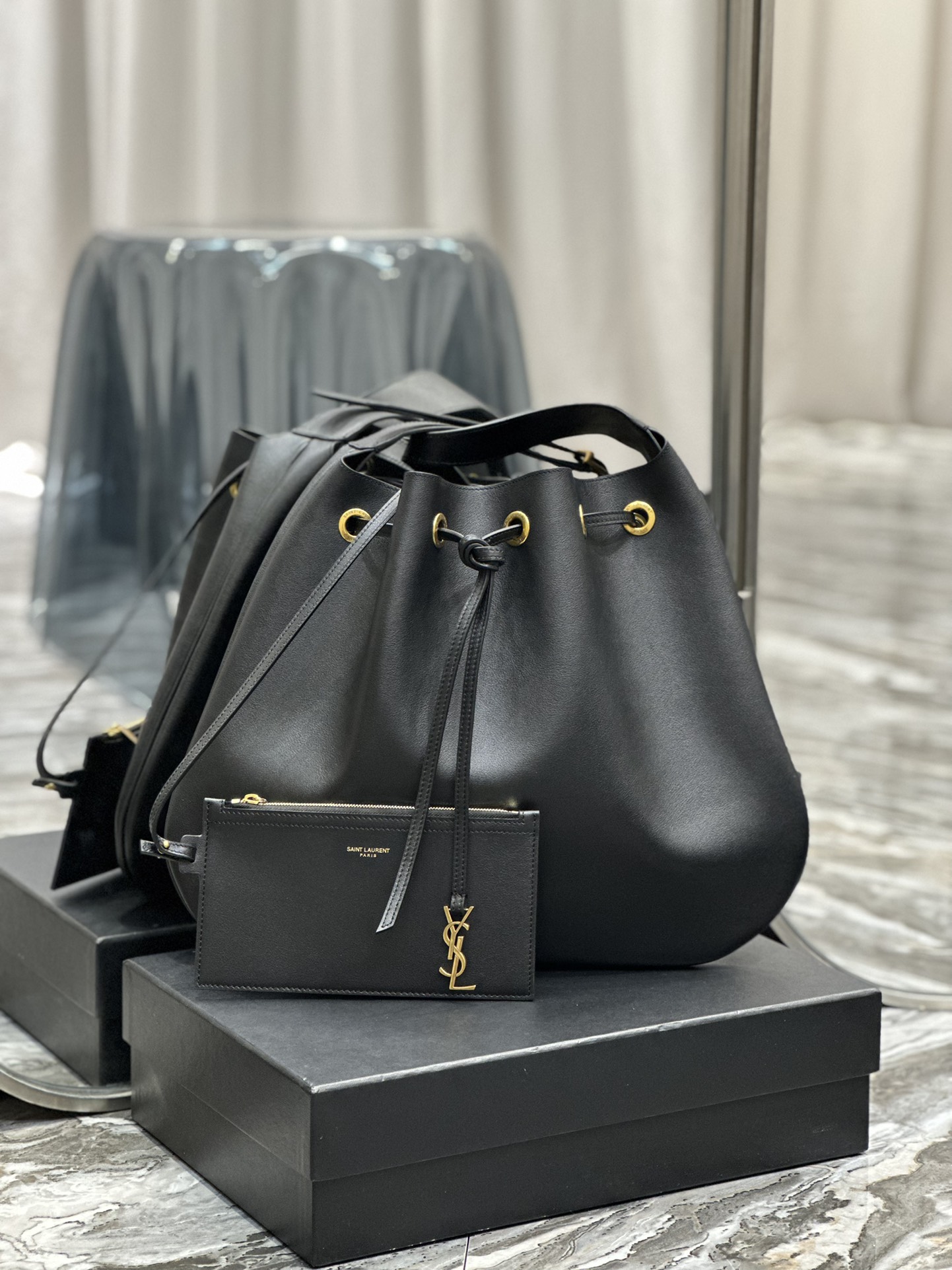 Y*L flat hobo bag-44×33×2.5cm