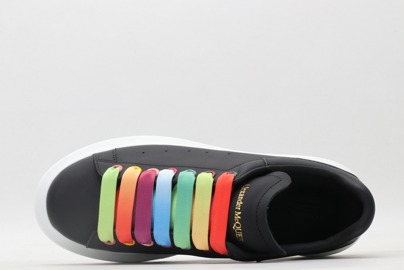 A1exa*der m*q*en sports shoes