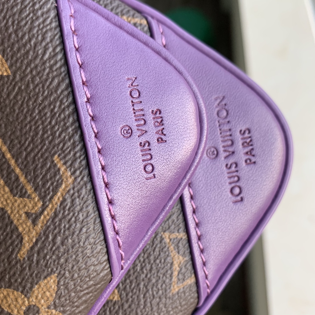 l0*is V*t0ntrio handbag-25*18.5*7cm