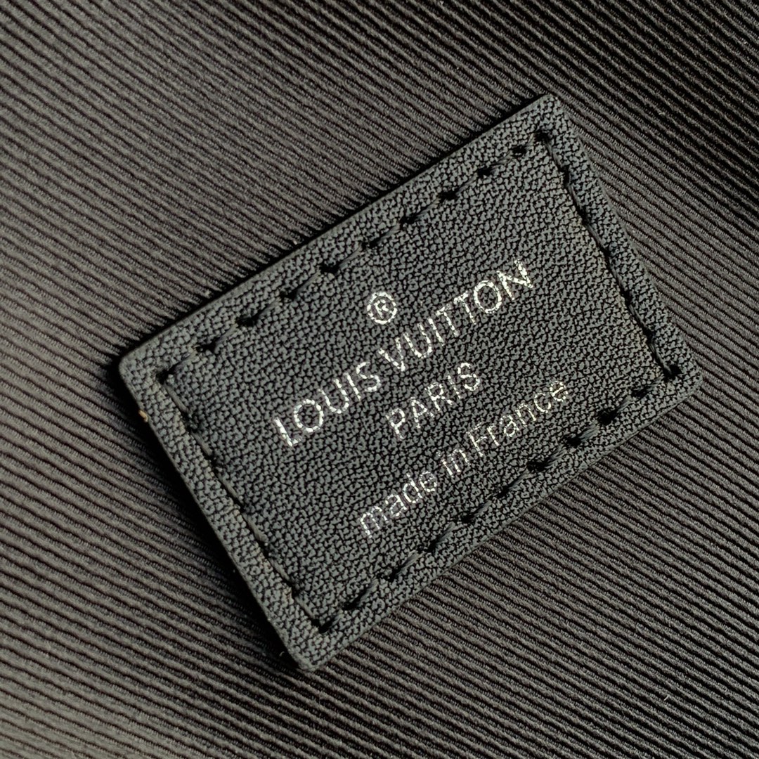 l0*is V*t0n campus backpack-30*39*13cm