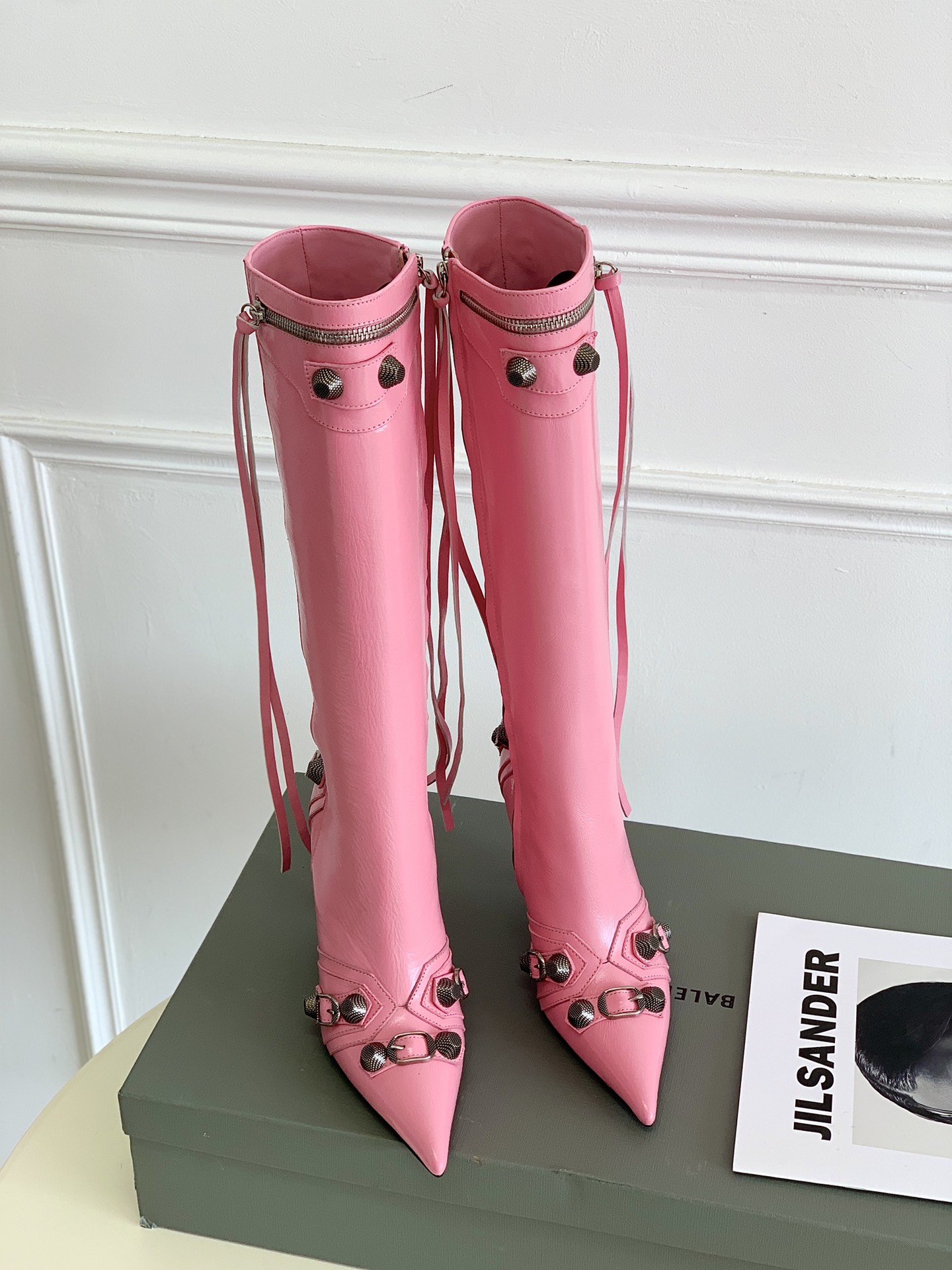 Ba*len*cia*ga boots