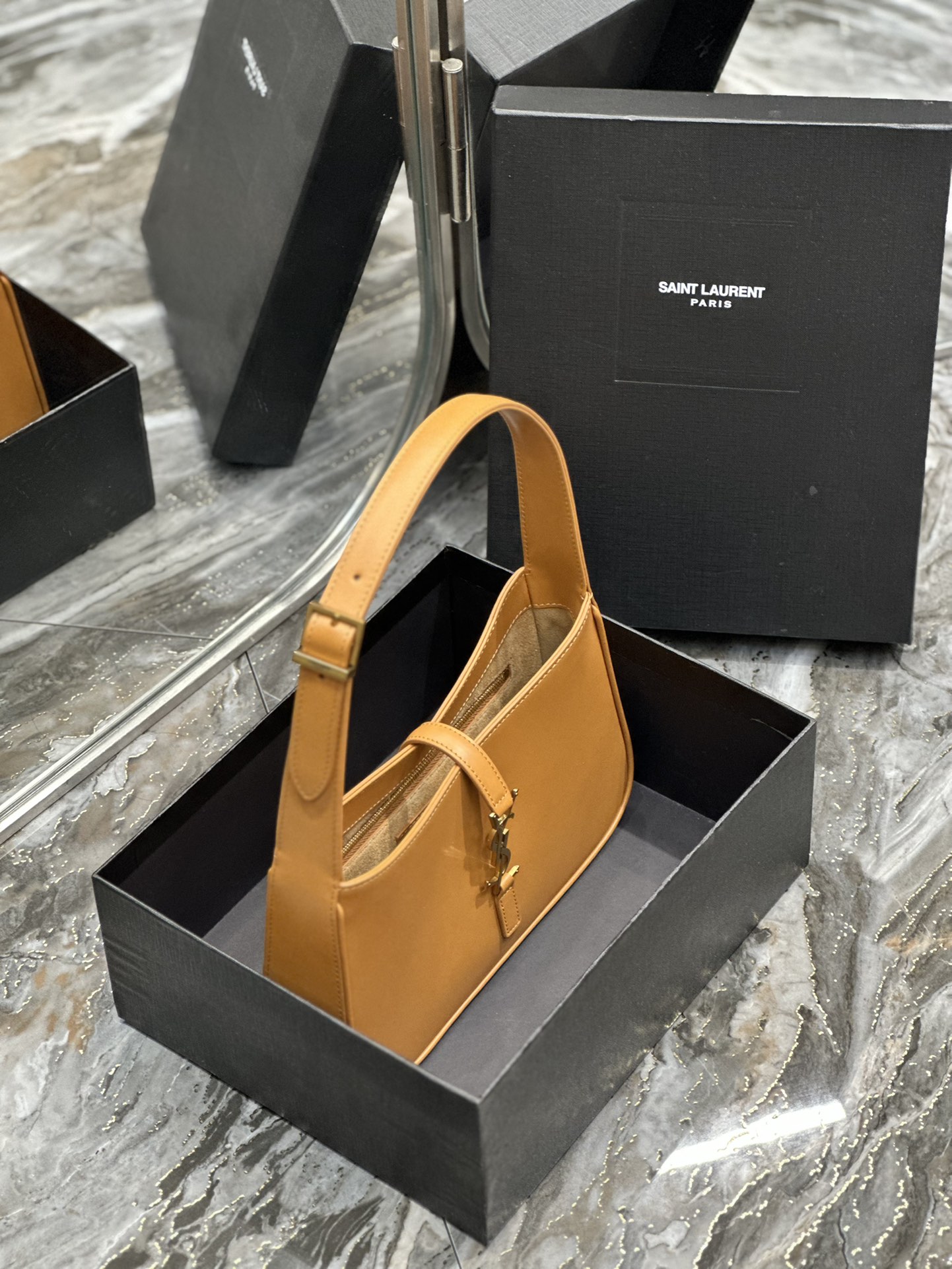 Y*L le5a7 vintage bag-25x14x10cm