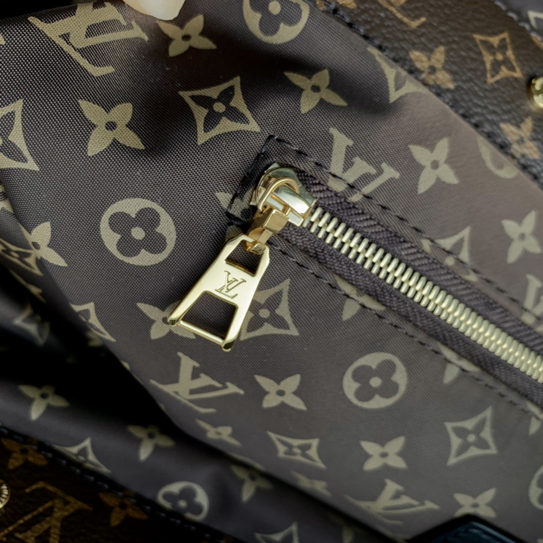 l0*is V*t0n onthego handbag-41*34*19cm