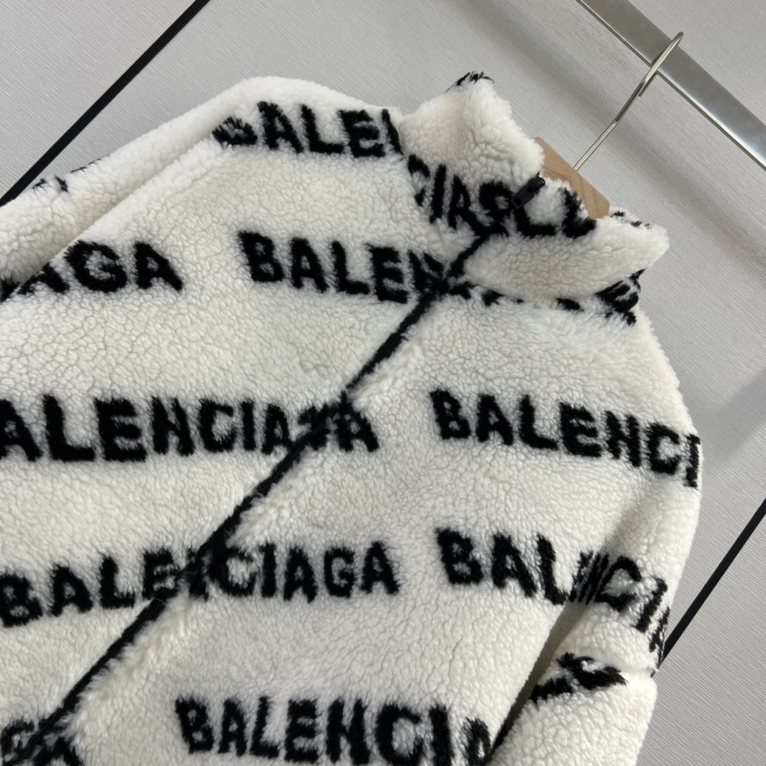 Ba*len*cia*ga coat