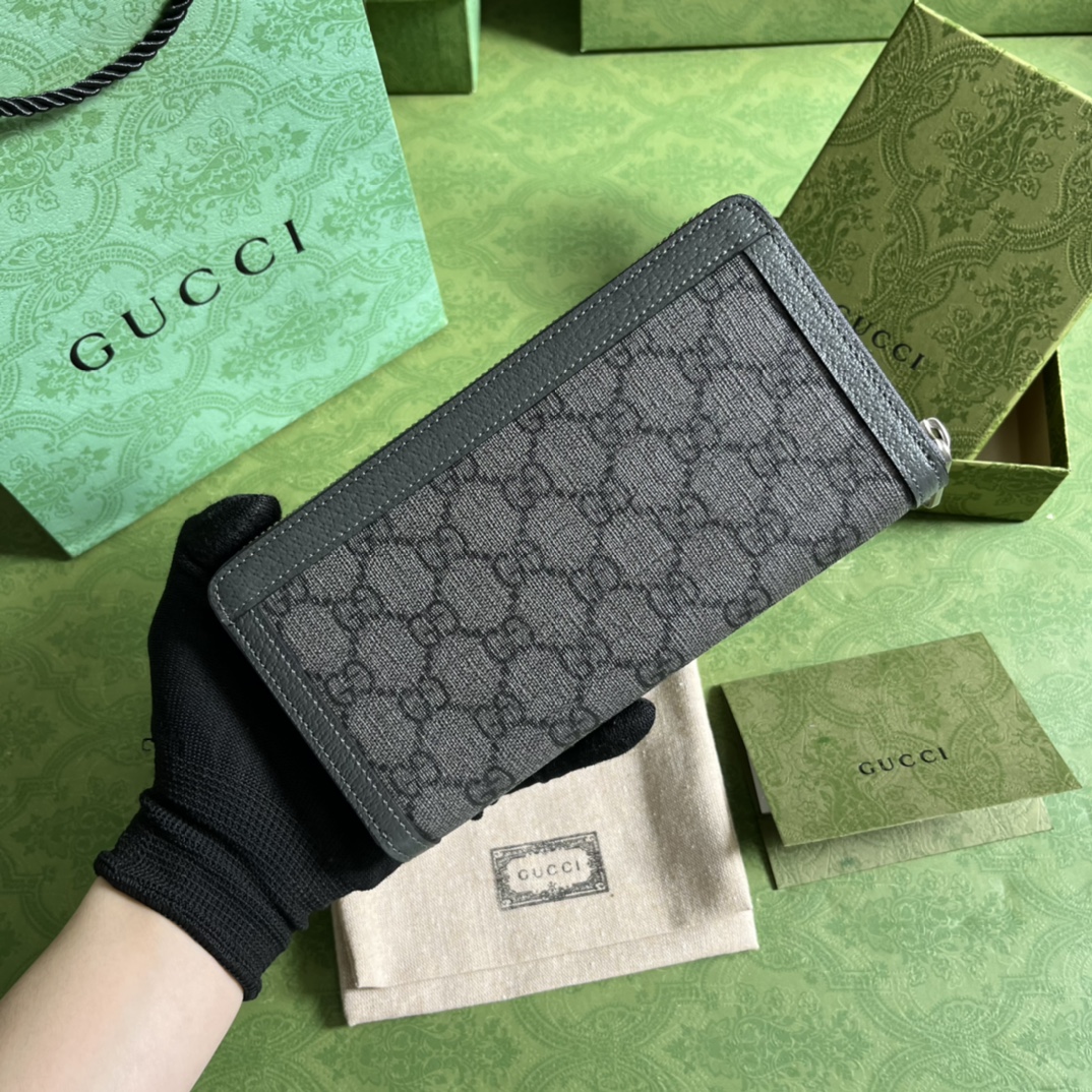G*u*i wallet-19*10.5*2.5cm