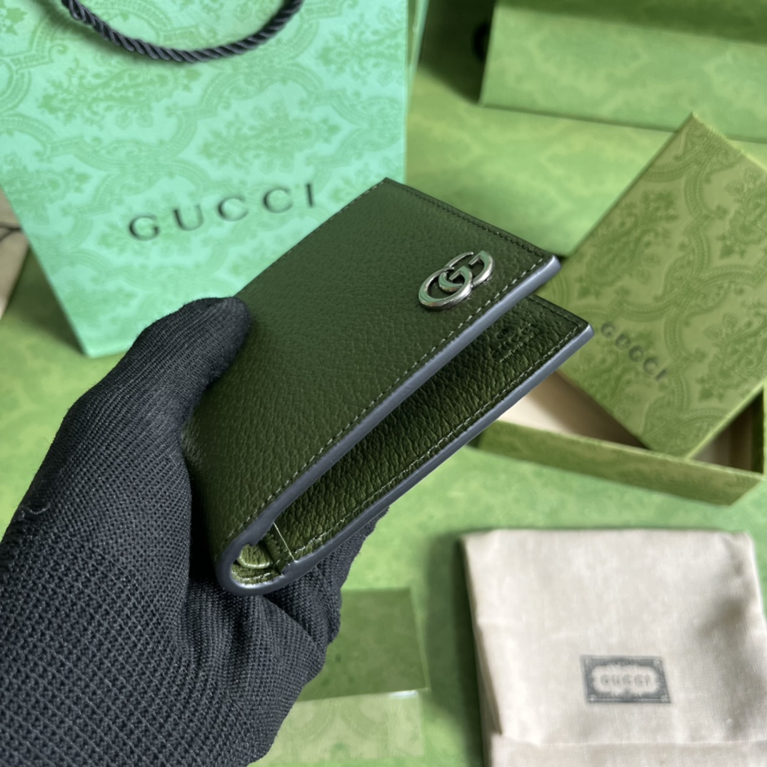 G*u*i wallet-11*9cm