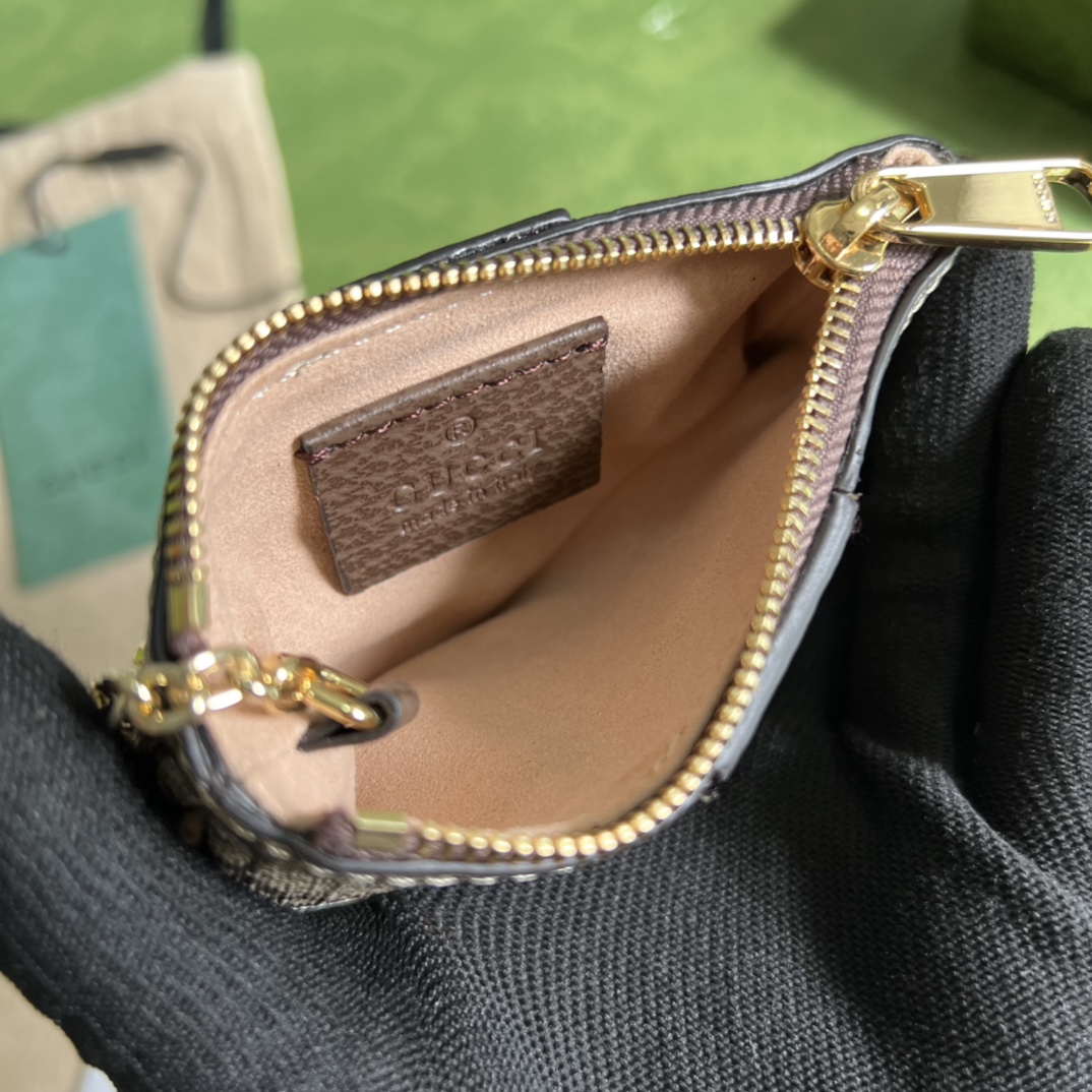 G*u*i wallet-12*7.5*1cm