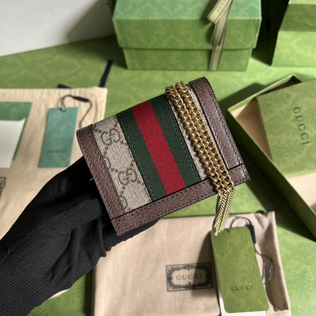 G*u*i wallet-11*8.5*3cm