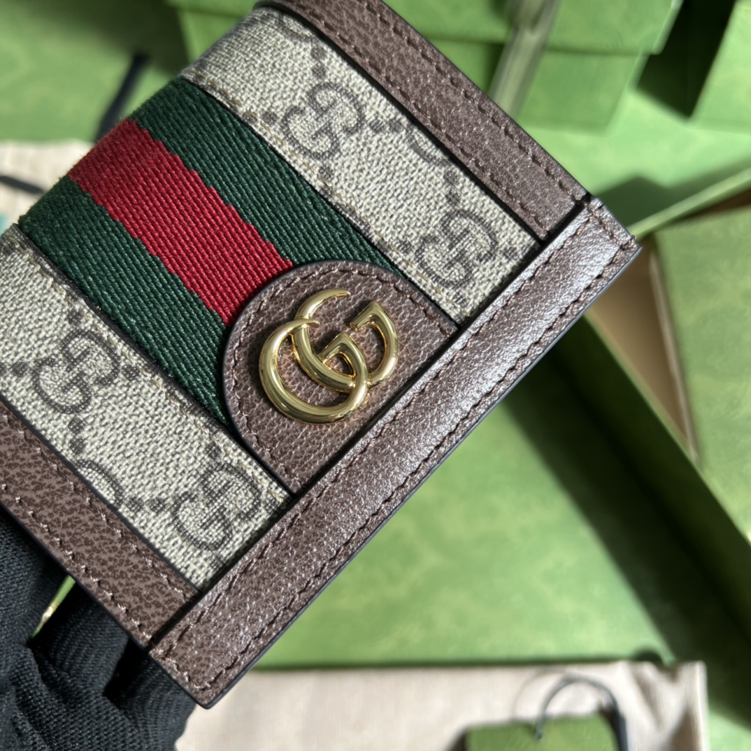 G*u*i wallet-11*8.5*3cm