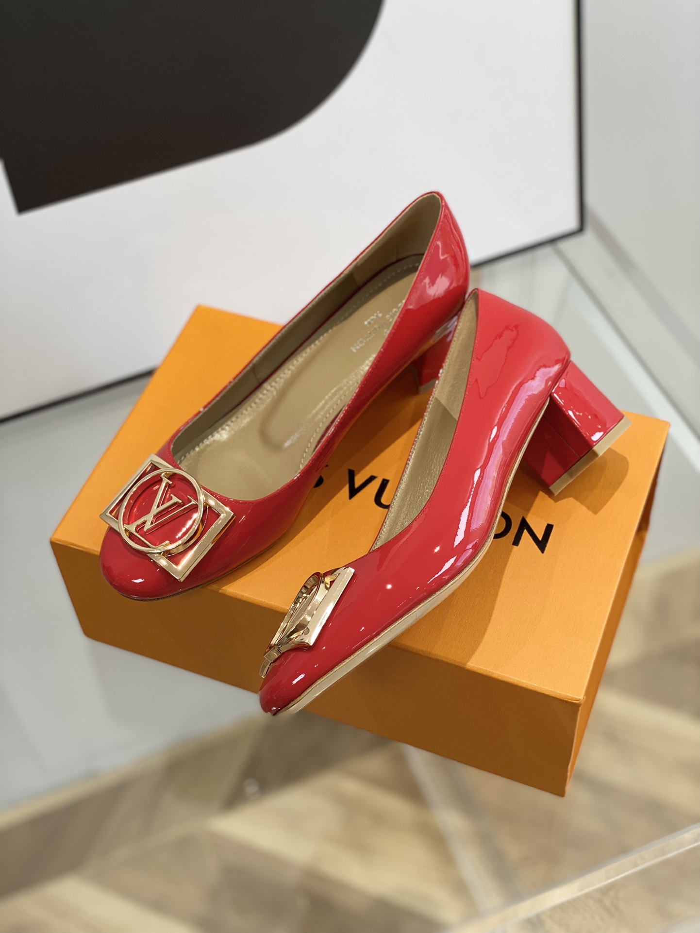 l0*is V*t0n pumps