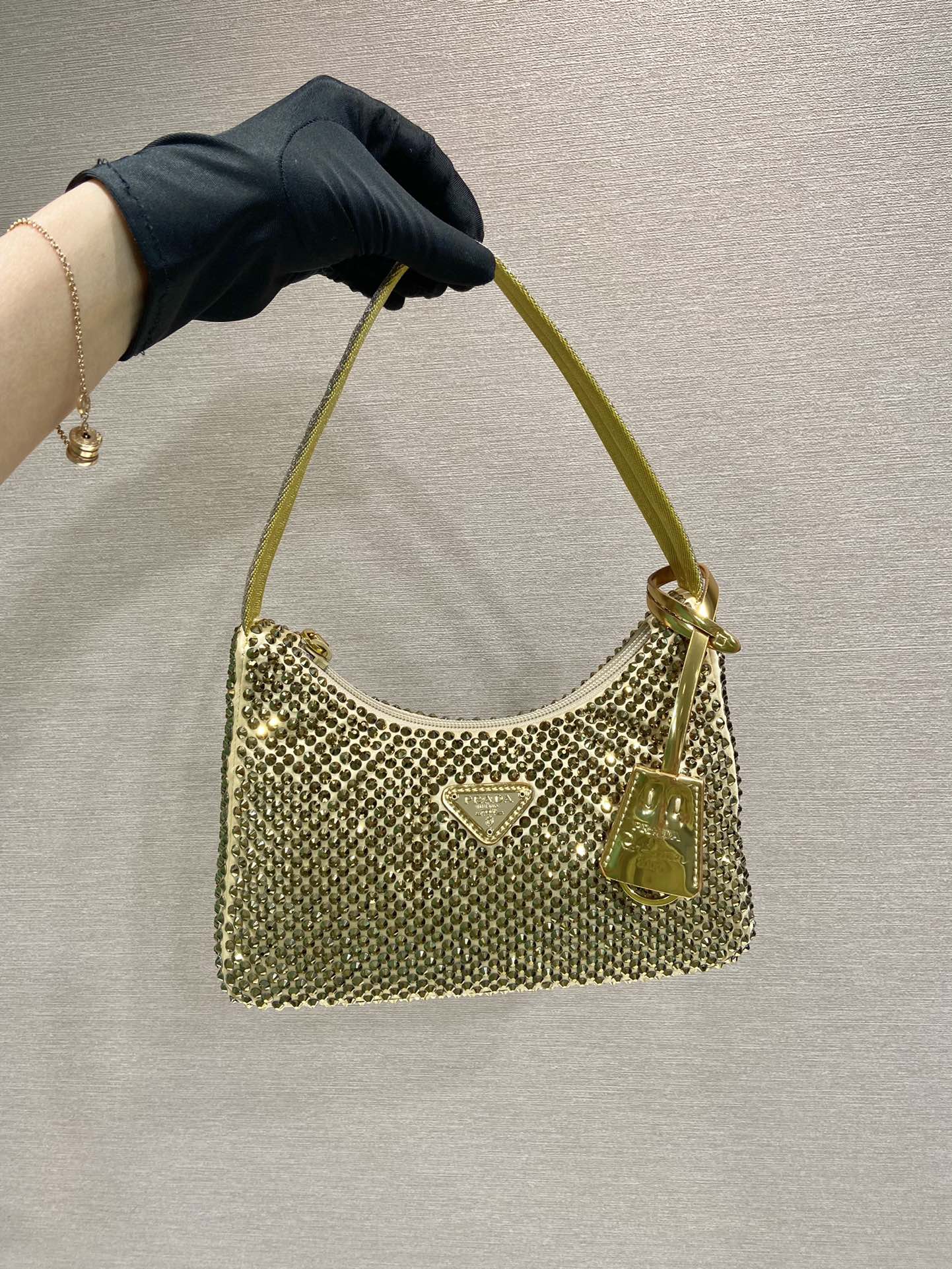 Pra*a nylon 1ne515 hobo bag-23*14*5cm