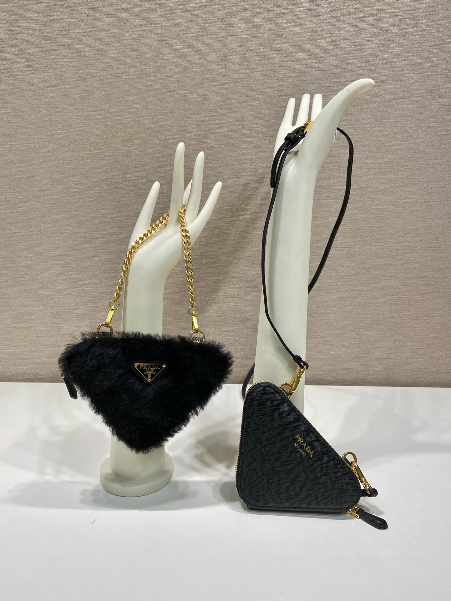 Pra*a 1nr015 double triangle bag -15*10*5cm