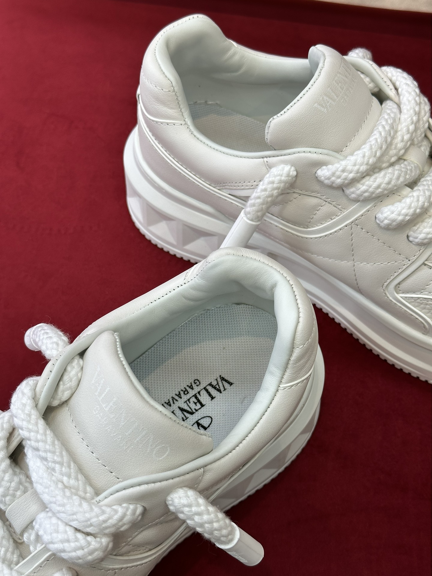 Va1e*ntin0 sneaker(eu35-45)