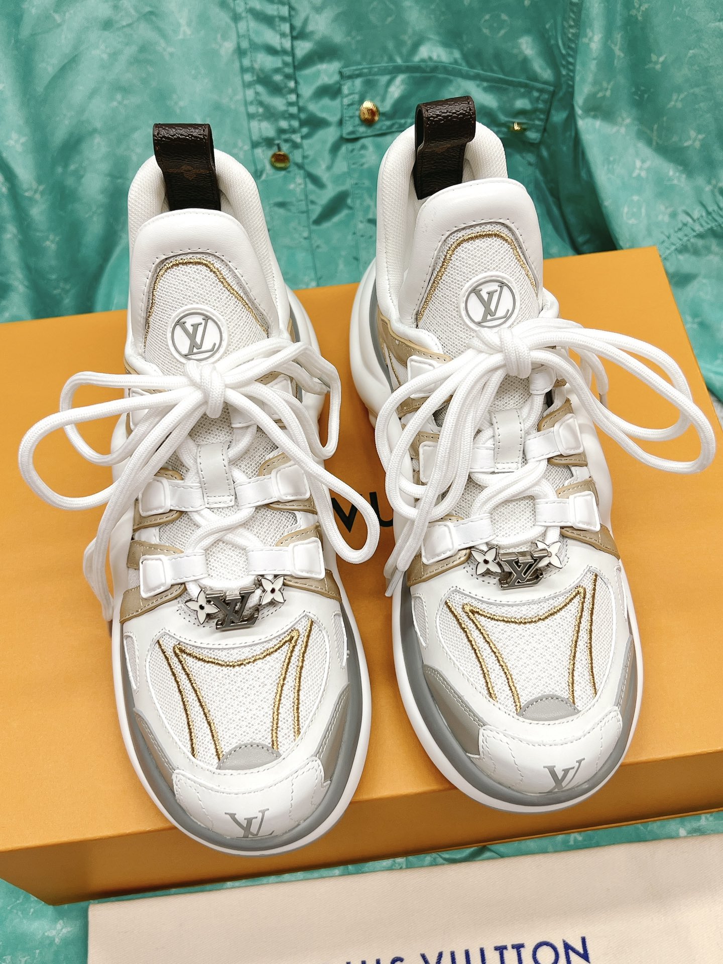 l0*is V*t0n archlight sneaker(eu35-41)